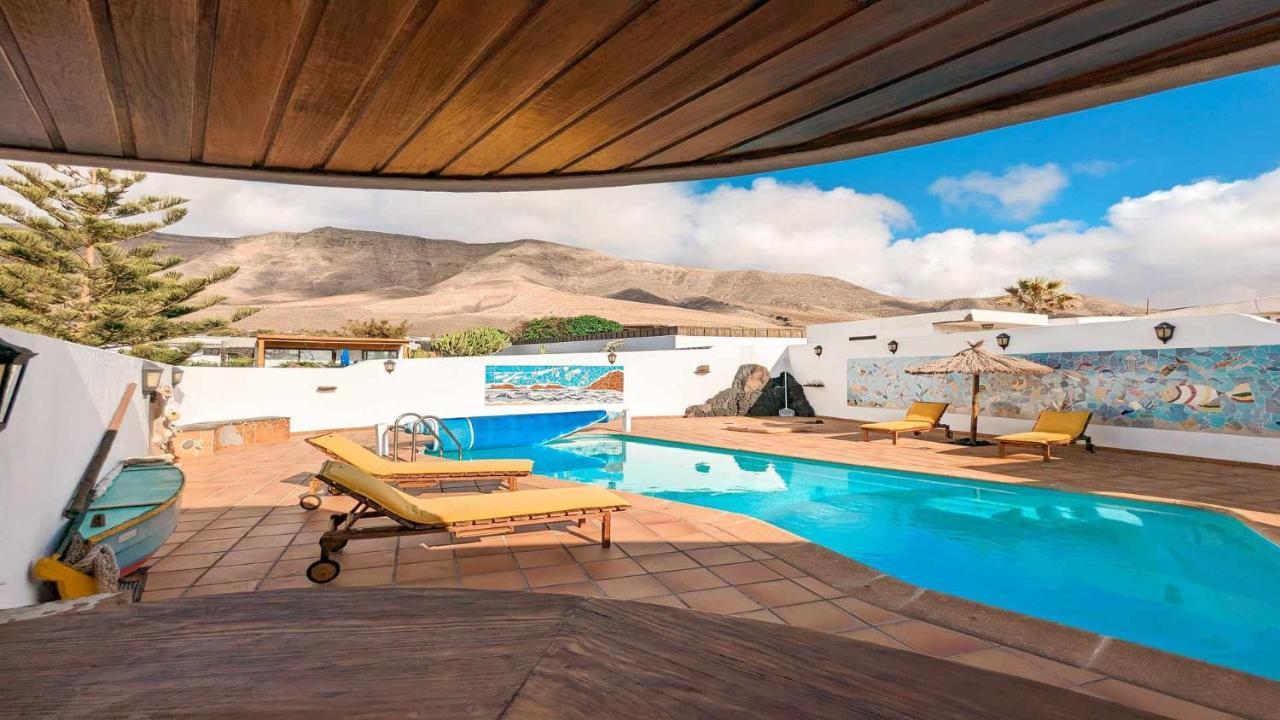Bungalow Allende Famara Con Piscina Privada Y Ac מראה חיצוני תמונה